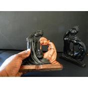 Sculpture Sainte Famille abstraite en bois noir d'ébène 19 cm 7.48"